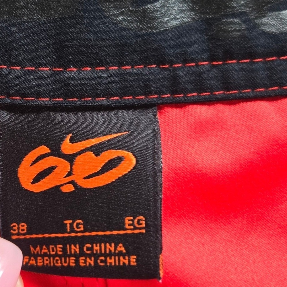 Nike 6.0 Mens Red Board Shorts Swim Trunks Size 38 Cargo Pocket Action Sports - Picture 3 of 11